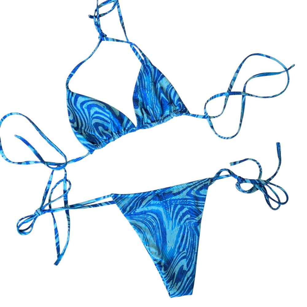 Frankies Bikinis Tia Triangle String Bikini Set Top XL Bottom M Electric Blue